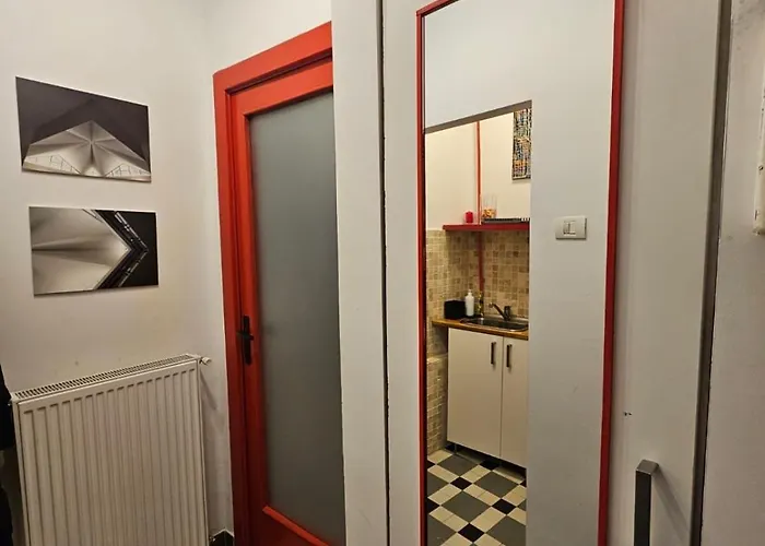 Apartament Alt *