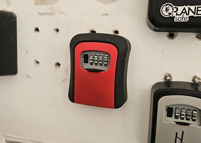 Alt * Бухарест